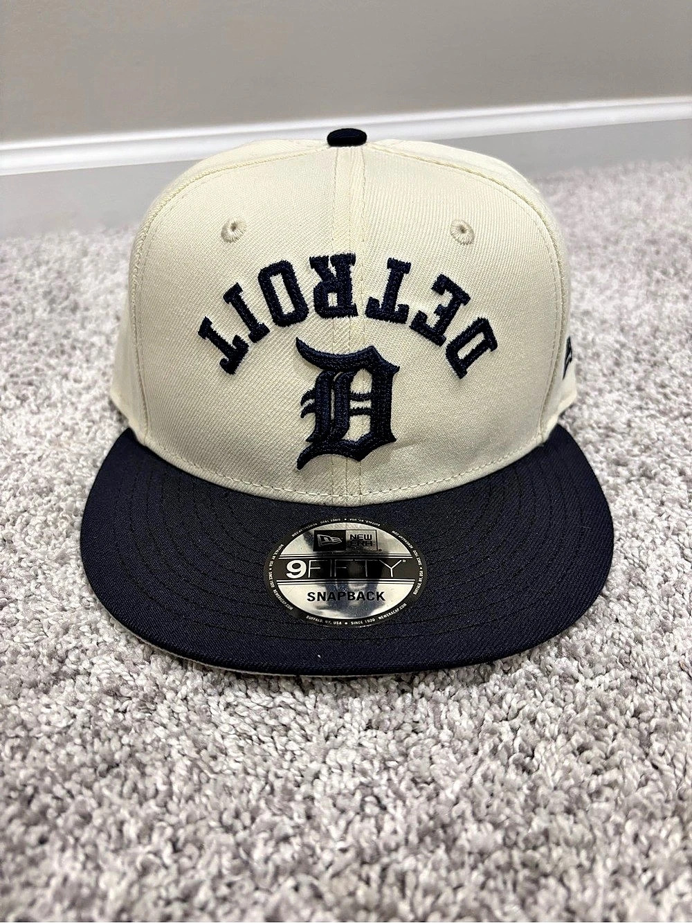 New Era Detroit Tigers New Era Upside Down City Name A-Frame 9FIFTY Snapback Hat